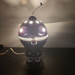Rare Mid Century Tin Robot Space Age Desk Lamp By Satco with Antenna Top READ